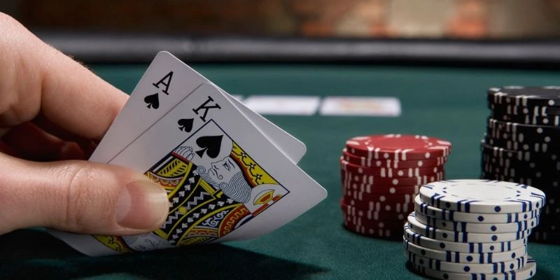 Khám phá cách chơi Poker online từ A đến Z